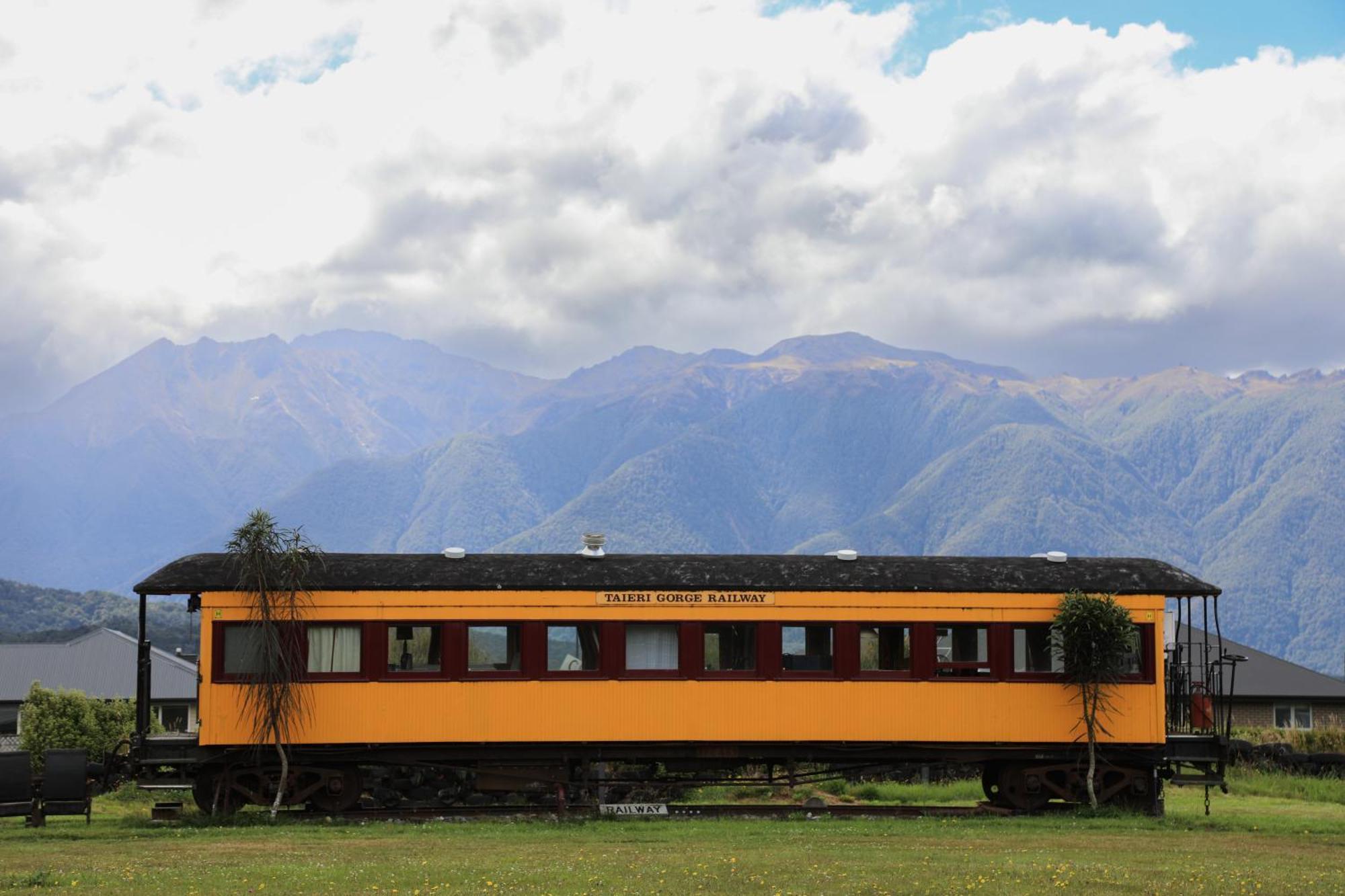 Te Anau Lodge المظهر الخارجي الصورة