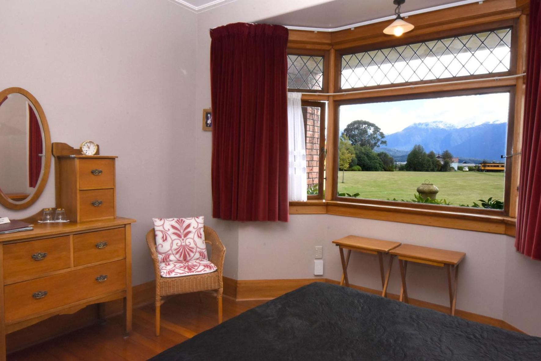 Te Anau Lodge المظهر الخارجي الصورة
